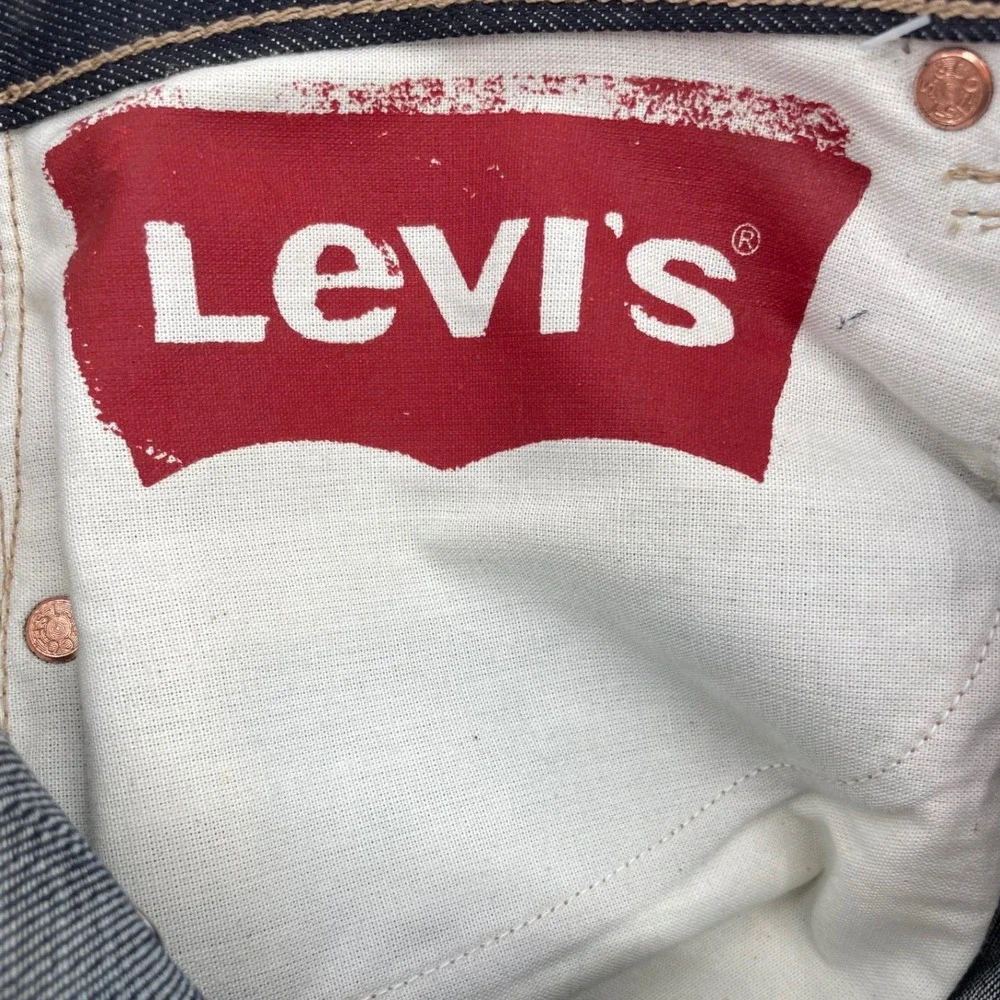 Levis these levis